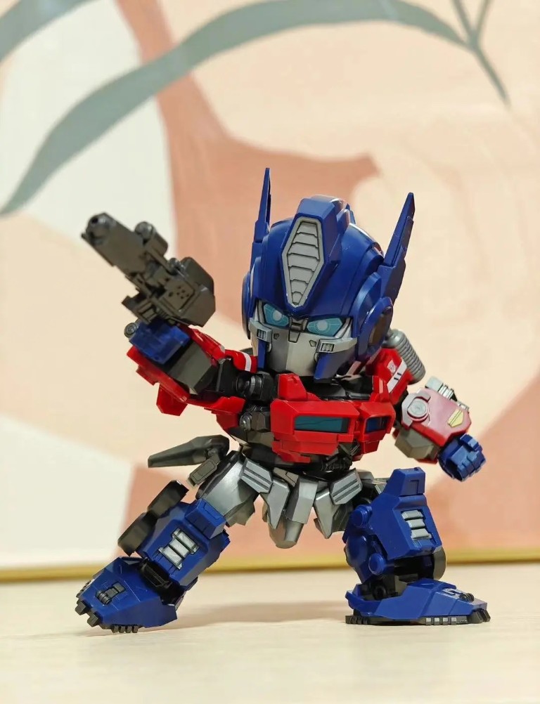 m-h-nh-l-p-r-p-trumpeter-mo-01-optimus-prime-micro-operation-m-h-nh